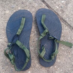 Kenta barefoot Sandals